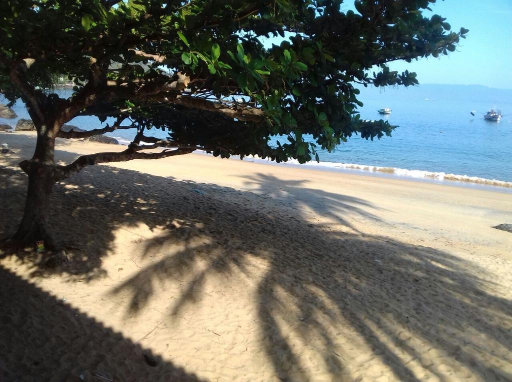 Nena'S Suites Praia de Aracatiba Bagian luar foto