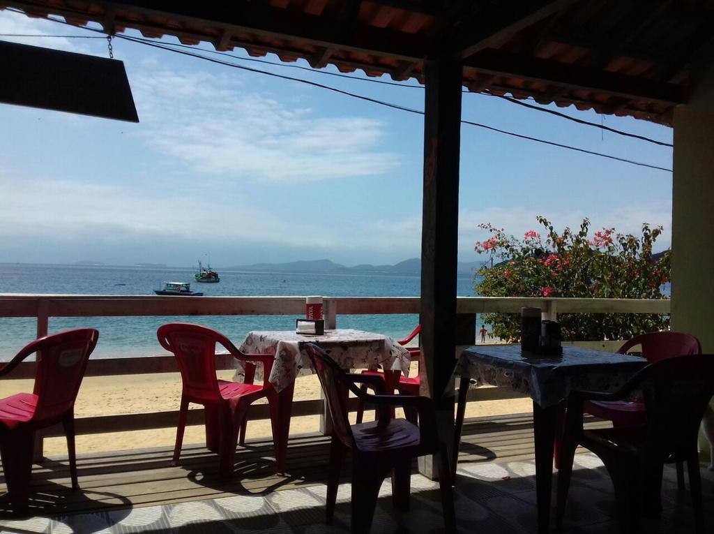 Nena'S Suites Praia de Aracatiba Bagian luar foto