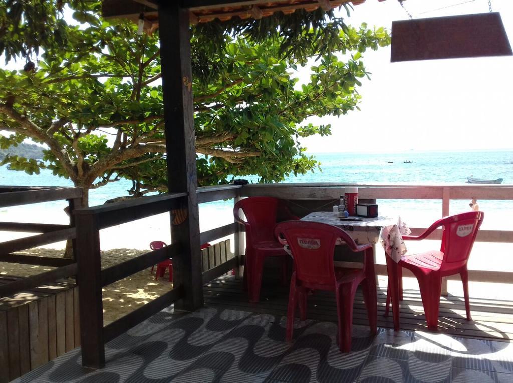 Nena'S Suites Praia de Aracatiba Bagian luar foto